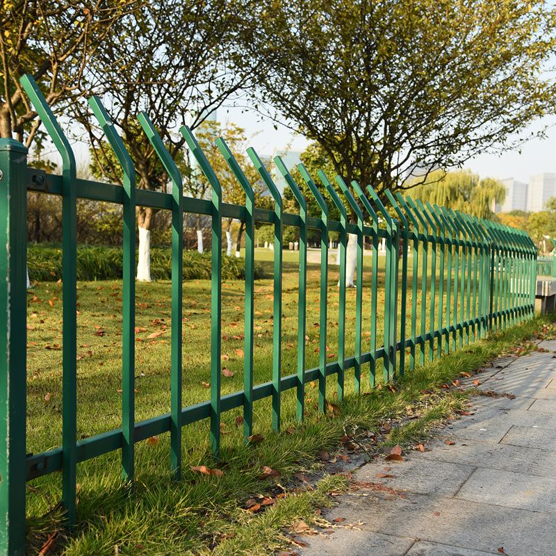 塑钢护栏加工定制景区护栏公园景区绿化带防护栏景观灯光护栏