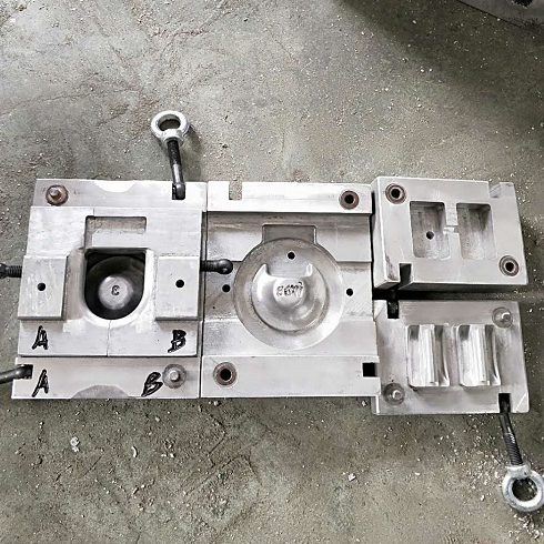 覆膜砂模具| 恒扬模具铸造床身模具床身覆膜砂模具床身浇注铸造翻砂