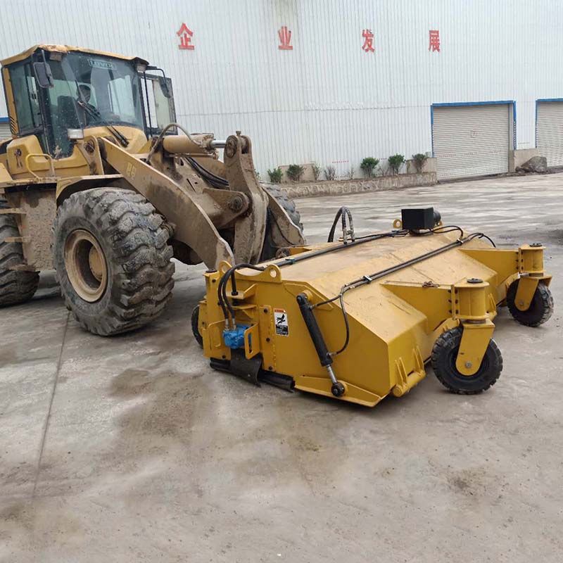 旧铲车改装清扫器,滑移装载机清扫器|厂家直销 装载机改装前置扫地机