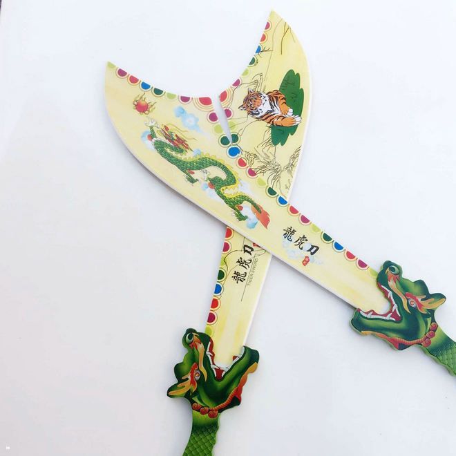 厂家直销 云南民族特色平安豆大蝴蝶7铃 木质工艺品挂件风铃