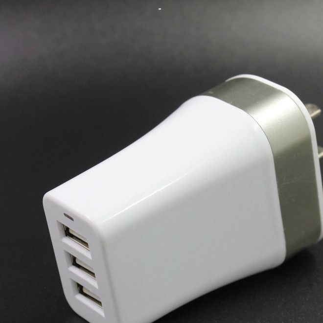 3孔usb充电头手机充电器平板智能手机通用多口旅行插头足5v4.2a