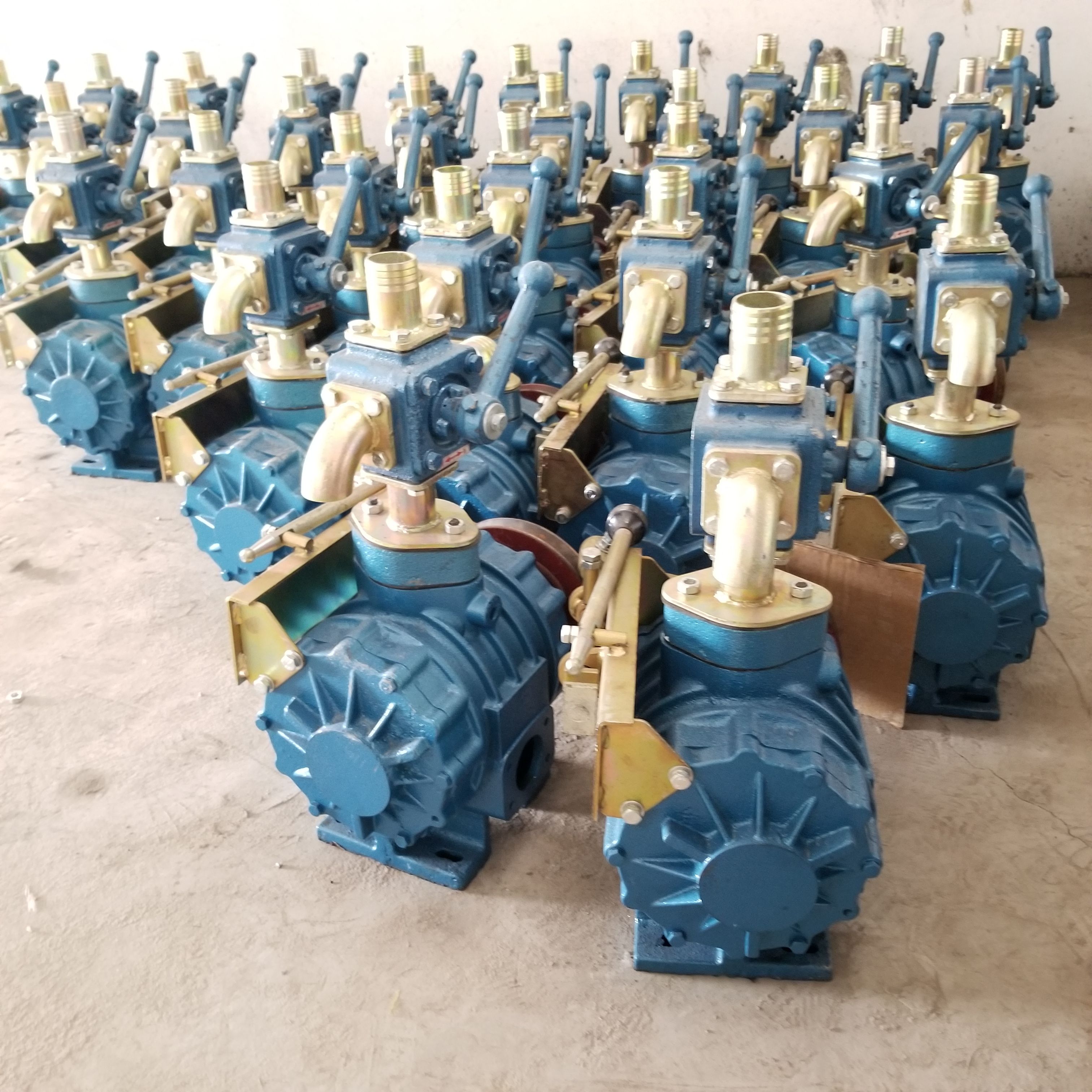 真空泵价格小型吸粪车抽粪泵吸污车真空泵杂质排污泵2 5吨厂家热销