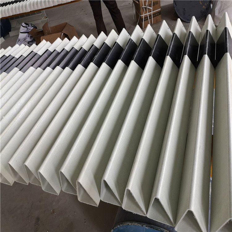 轮廓桩 玻璃钢轮廓标安装玻璃钢标志桩