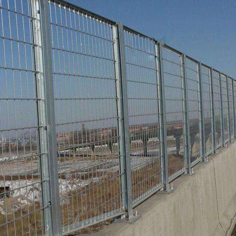 耐腐蚀 公路框架隔离栅 高架桥防眩护栏网 防护网